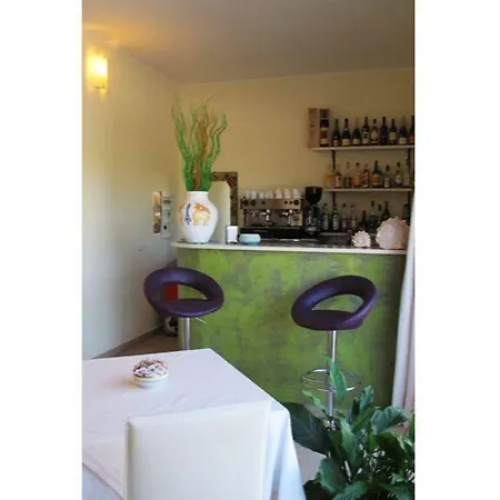 Stella Marina 호텔 산테오도로