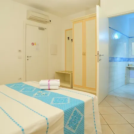 Stella Marina 3* 산테오도로